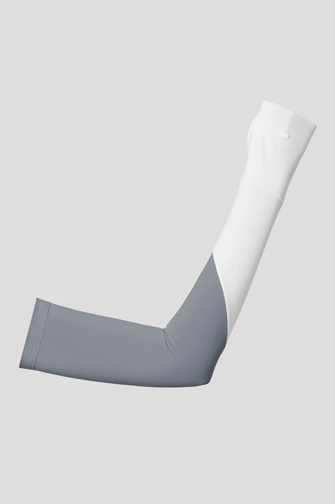 Aces - Women's Sun Protection Arm Sleeves UPF50+ - Image 9