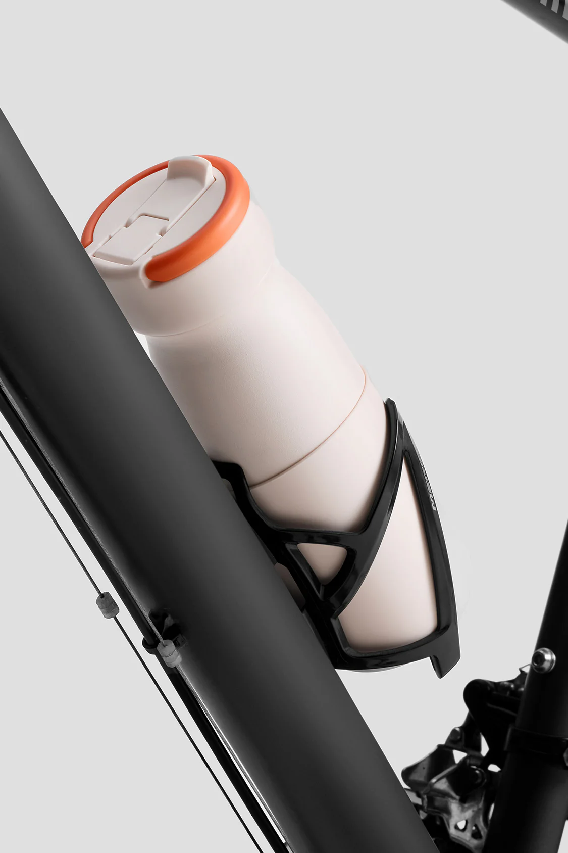 ActiveSip – Lightweight Portable Insulated Sports Bottle - Image 7