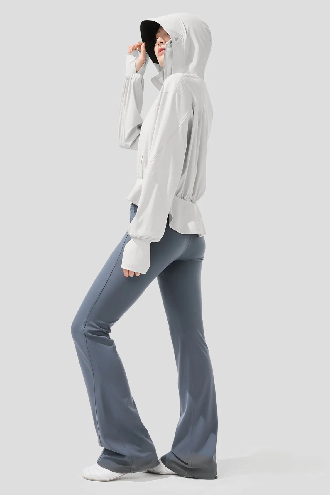 Air - Women's Cooling Breathable Short Sun Jacket UPF50+ - Image 11
