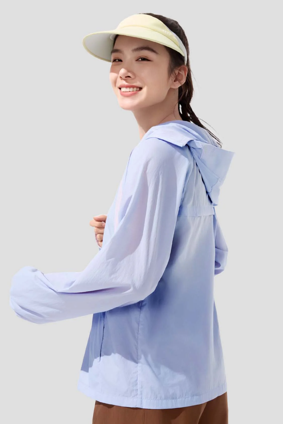Women's Lightweight Water-Repellent Jacket UPF 100+ TS402 - Image 12