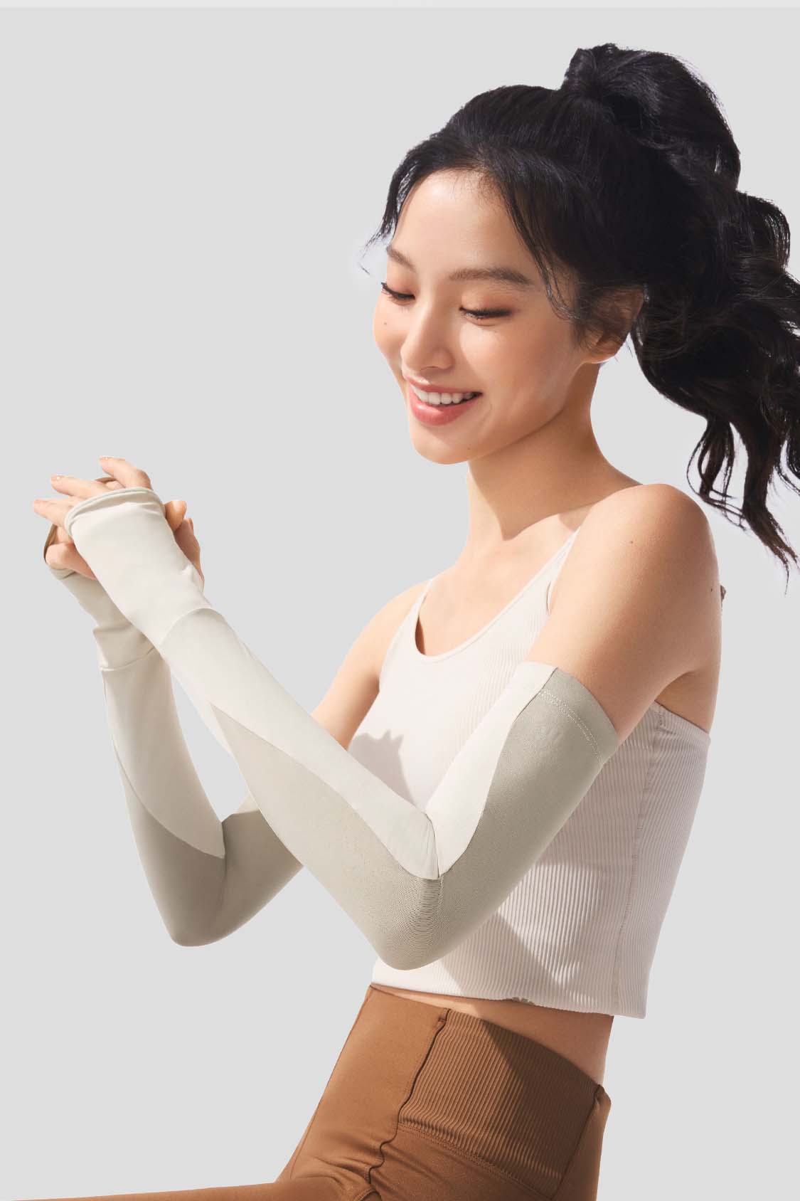 Dual - Women's Two-Way Finger Hole Sun Sleeves UPF150+ - Image 10