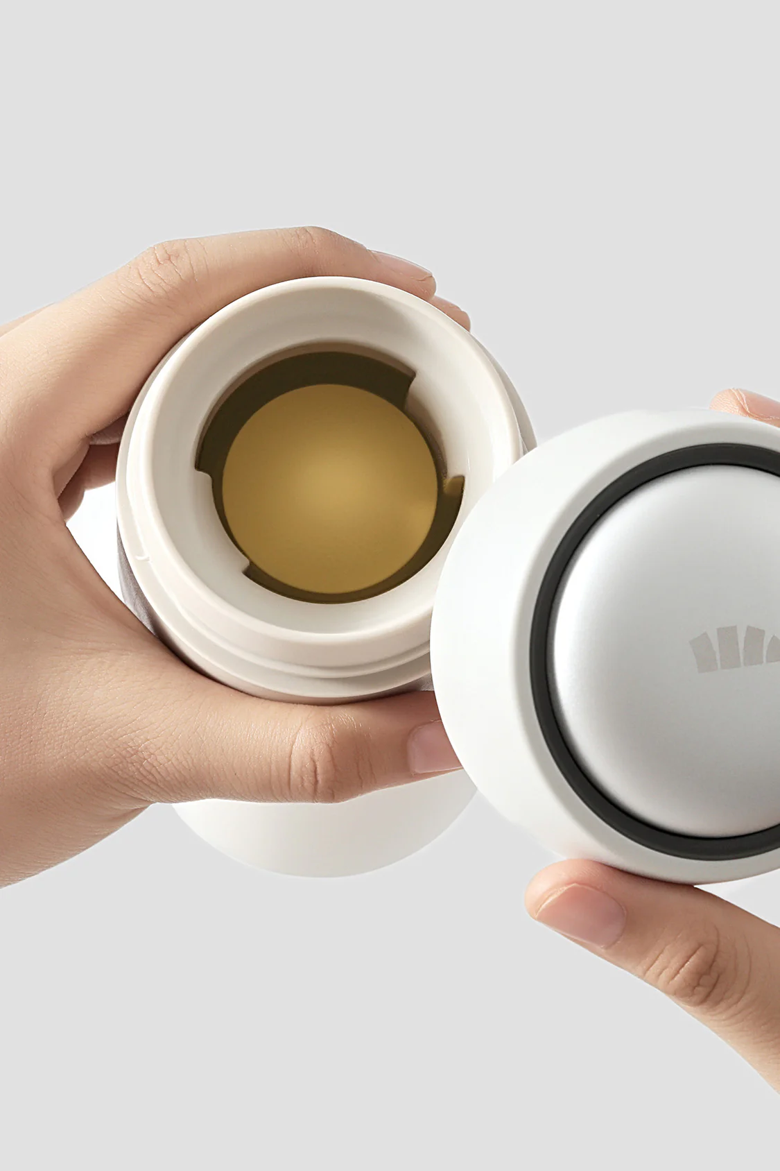Cooling & Insulated Outdoor Bottle LC002 - Image 11