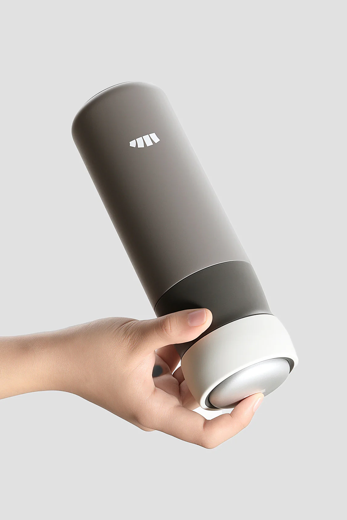 Cooling & Insulated Outdoor Bottle LC002 - Image 8