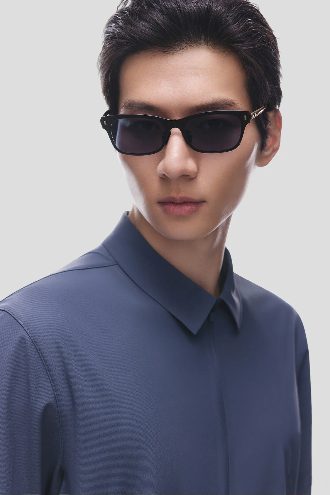 Small Square Frame Sunglasses UV 400 FD010 - Image 15
