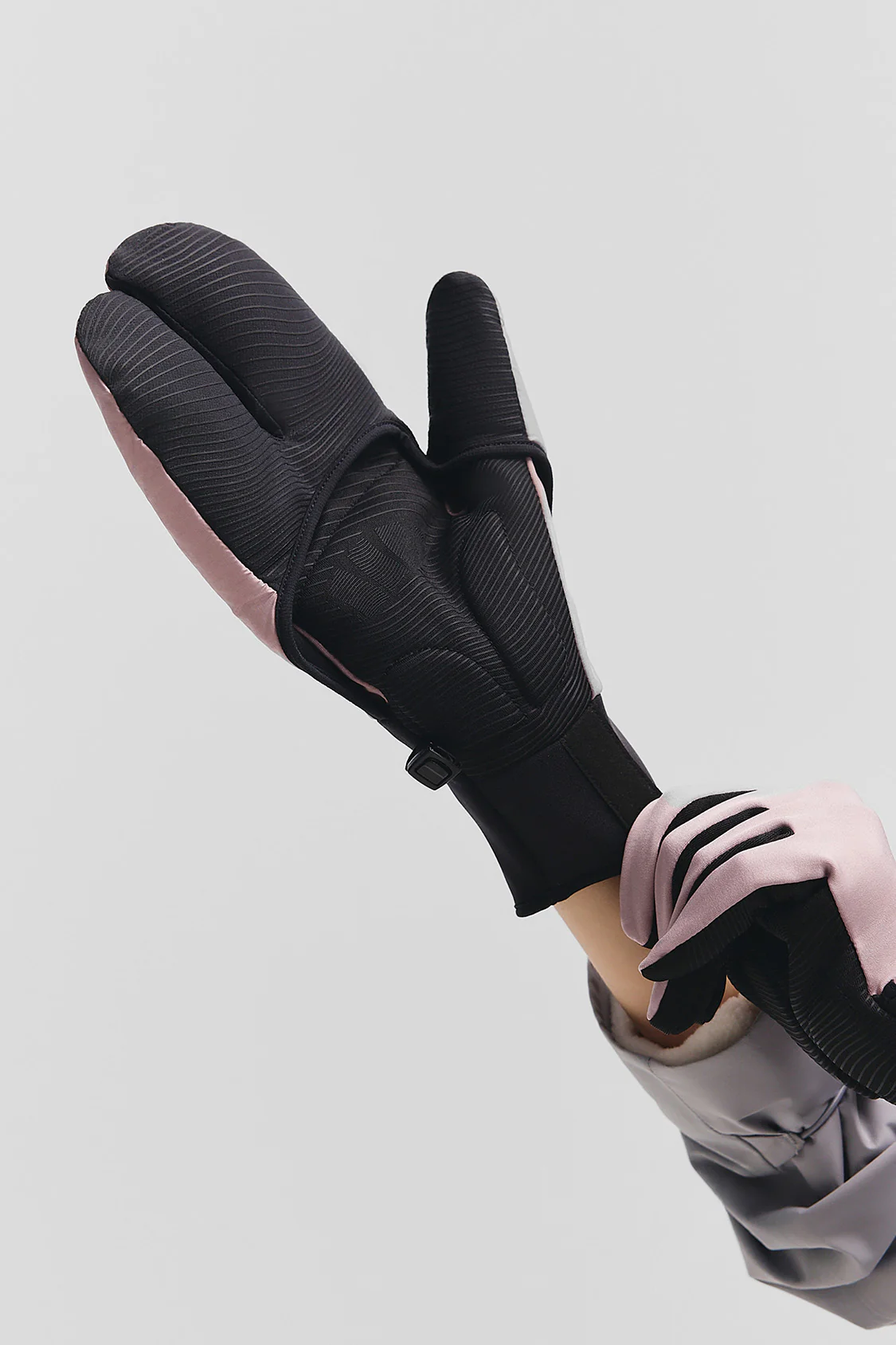 FingerGuard – Split-Finger Windproof & Waterproof Thermal Gloves - Image 11