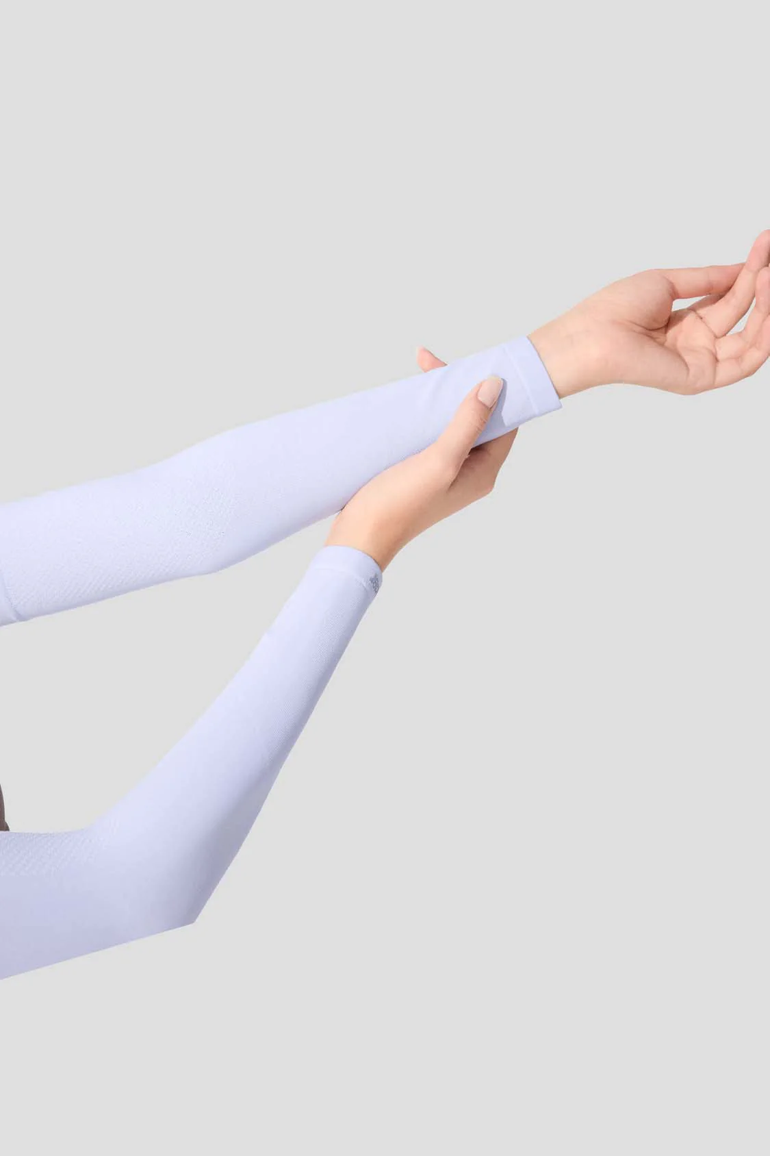 FlexShield - Women's High-Stretch Sun Sleeves UPF50+ - Image 6