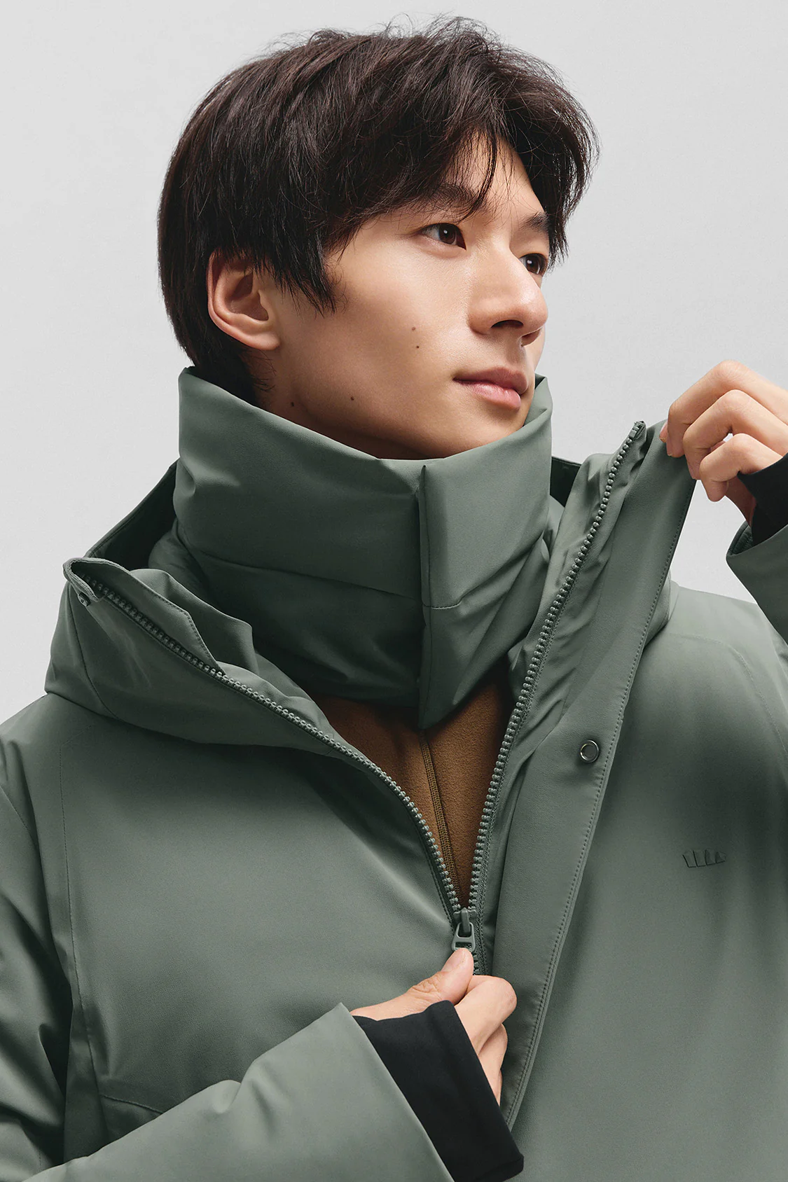 FrostFort – Men’s Full-Protection Boxy Down Jacket (Extra Warm, Long Sleeve) - Image 10