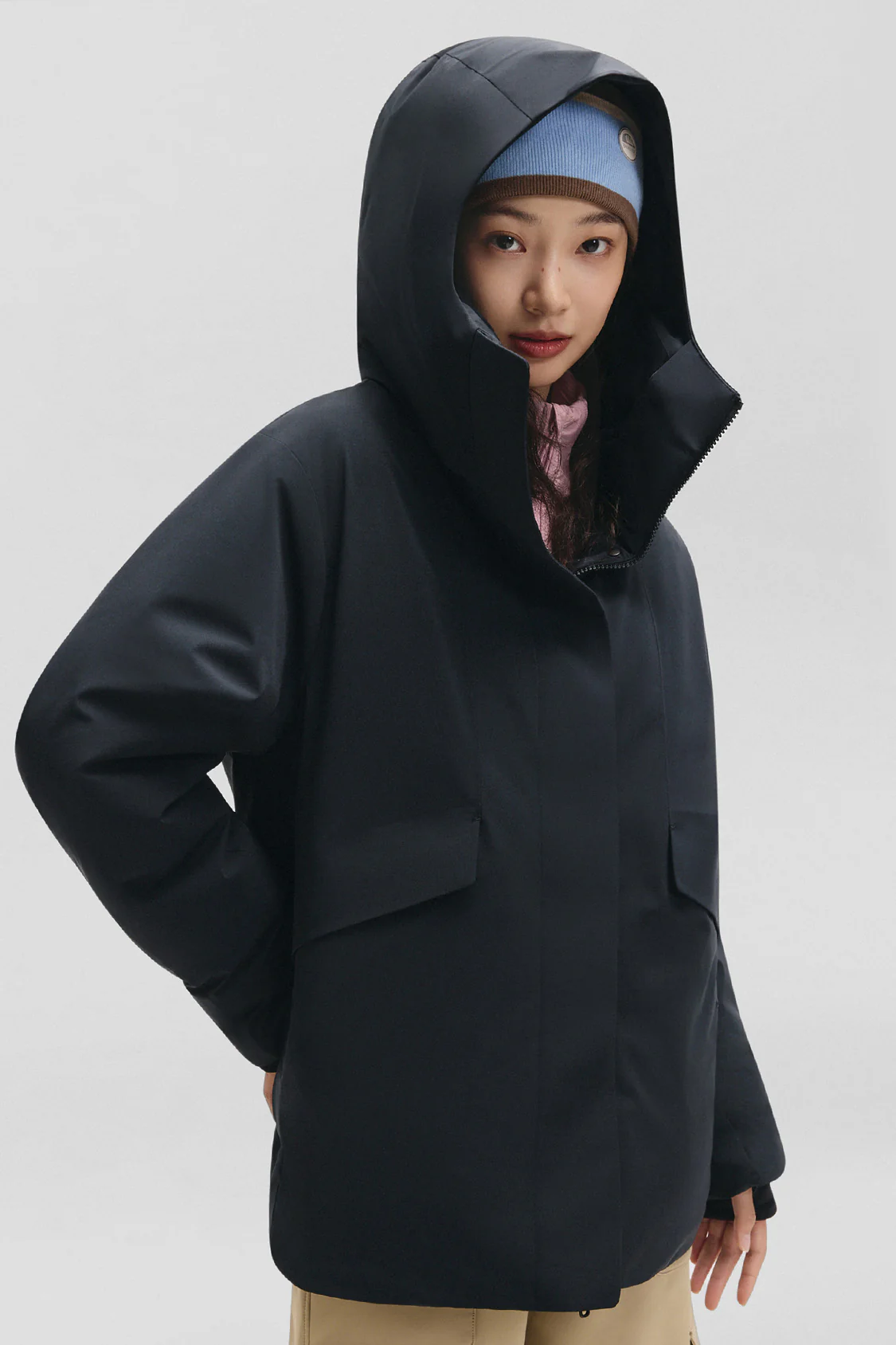 FrostShield – Women’s Full-Protection Boxy Down Jacket (Extra Warm, Long Sleeve) - Image 4