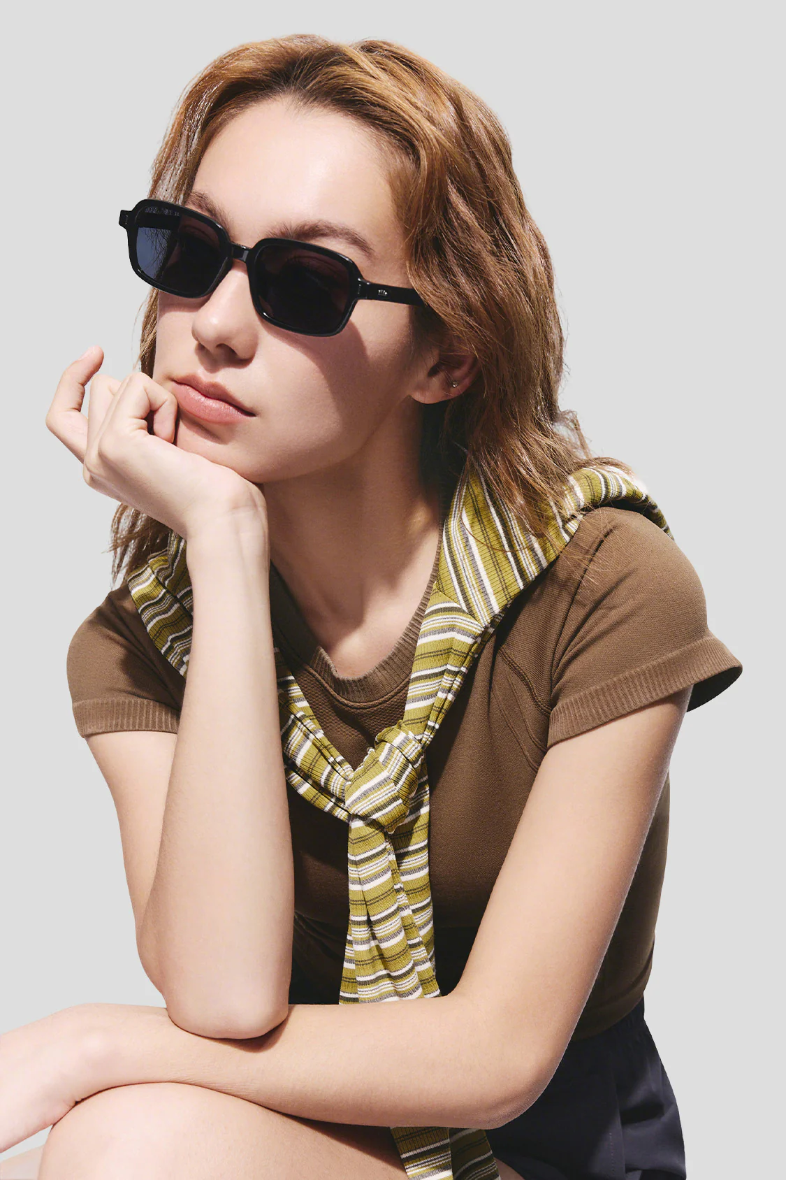 Small Square Frame Sunglasses UV 400 FD016 - Image 11