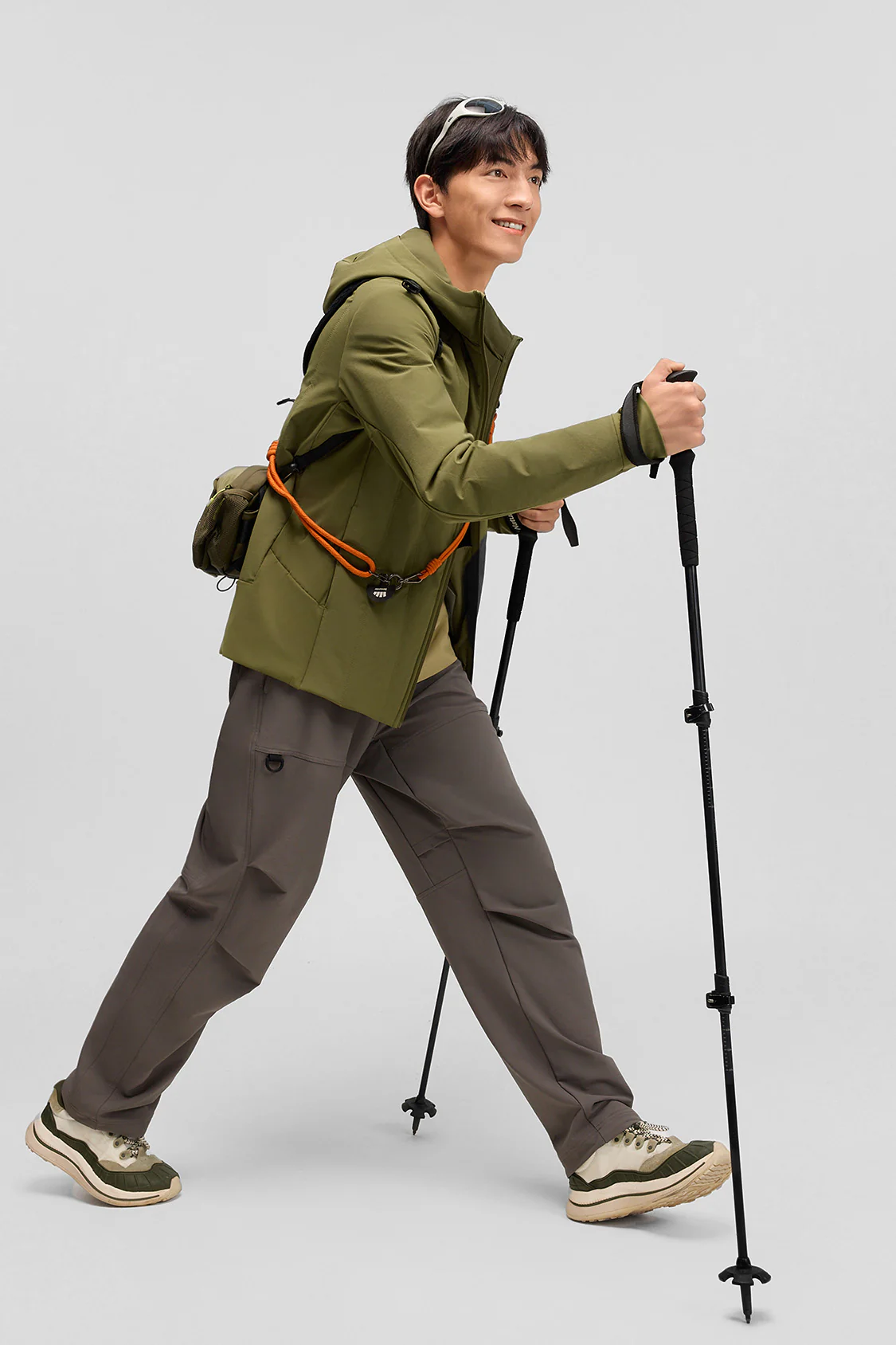 HoodFlex – Men’s Medium-Warmth Hooded Stretch Fleece Vest - Image 7