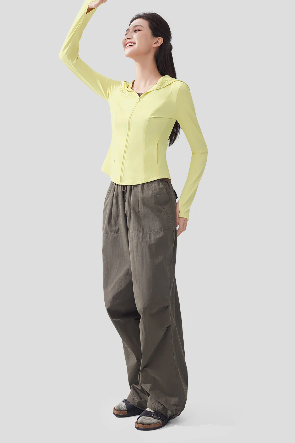 Iceskinny - Women's Slim-Fit Short Sun Protection Jacket UPF50+ - Image 13
