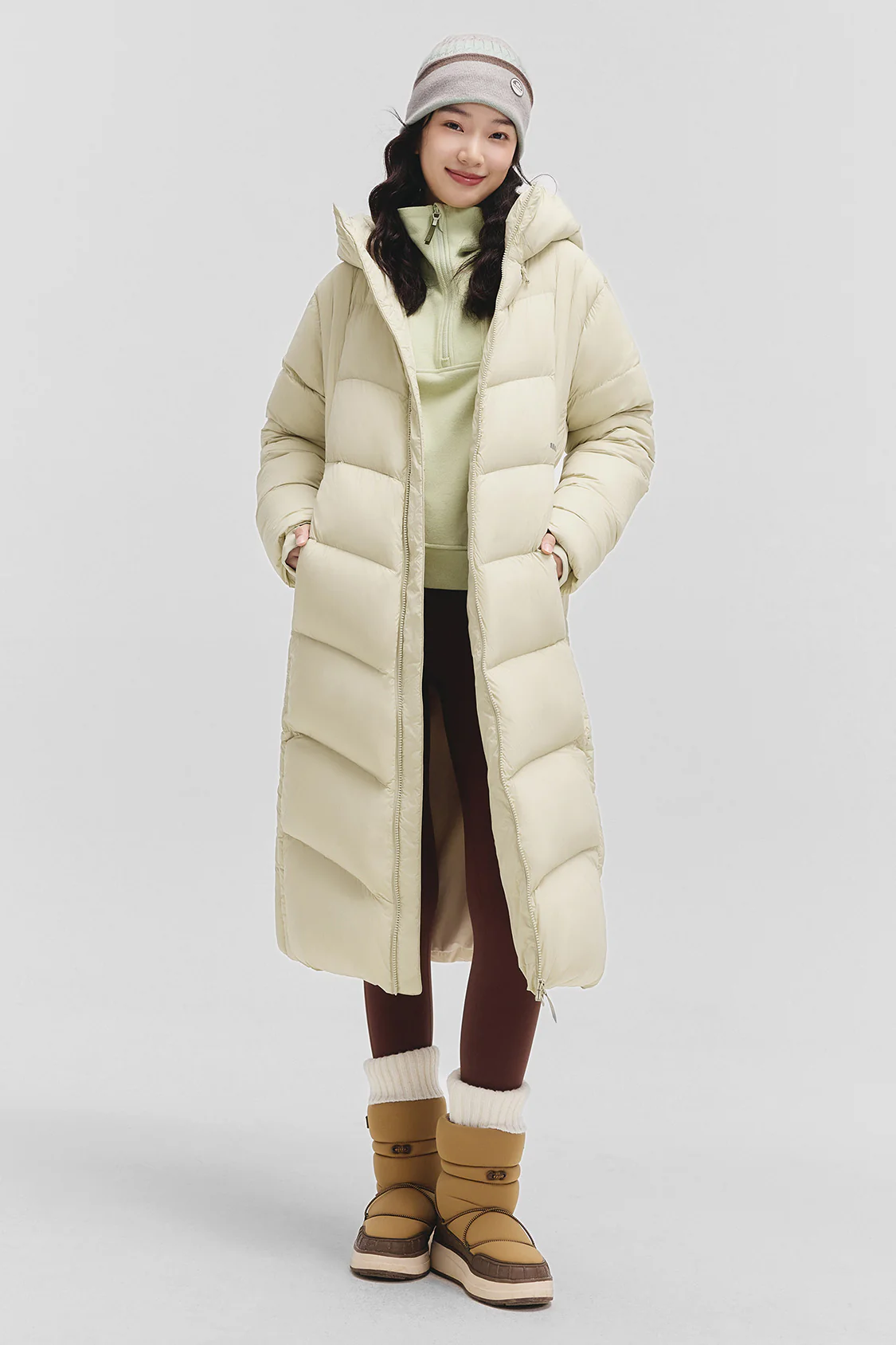 LoftGuard – Women’s High-Loft Down Coat (Long, Extreme Warmth)