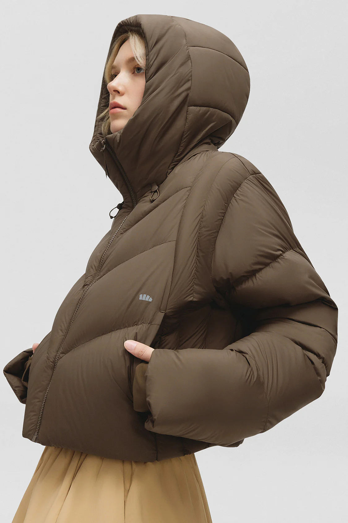LoftHaven – Women’s Extra-Warmth Short Down Jacket - Image 12