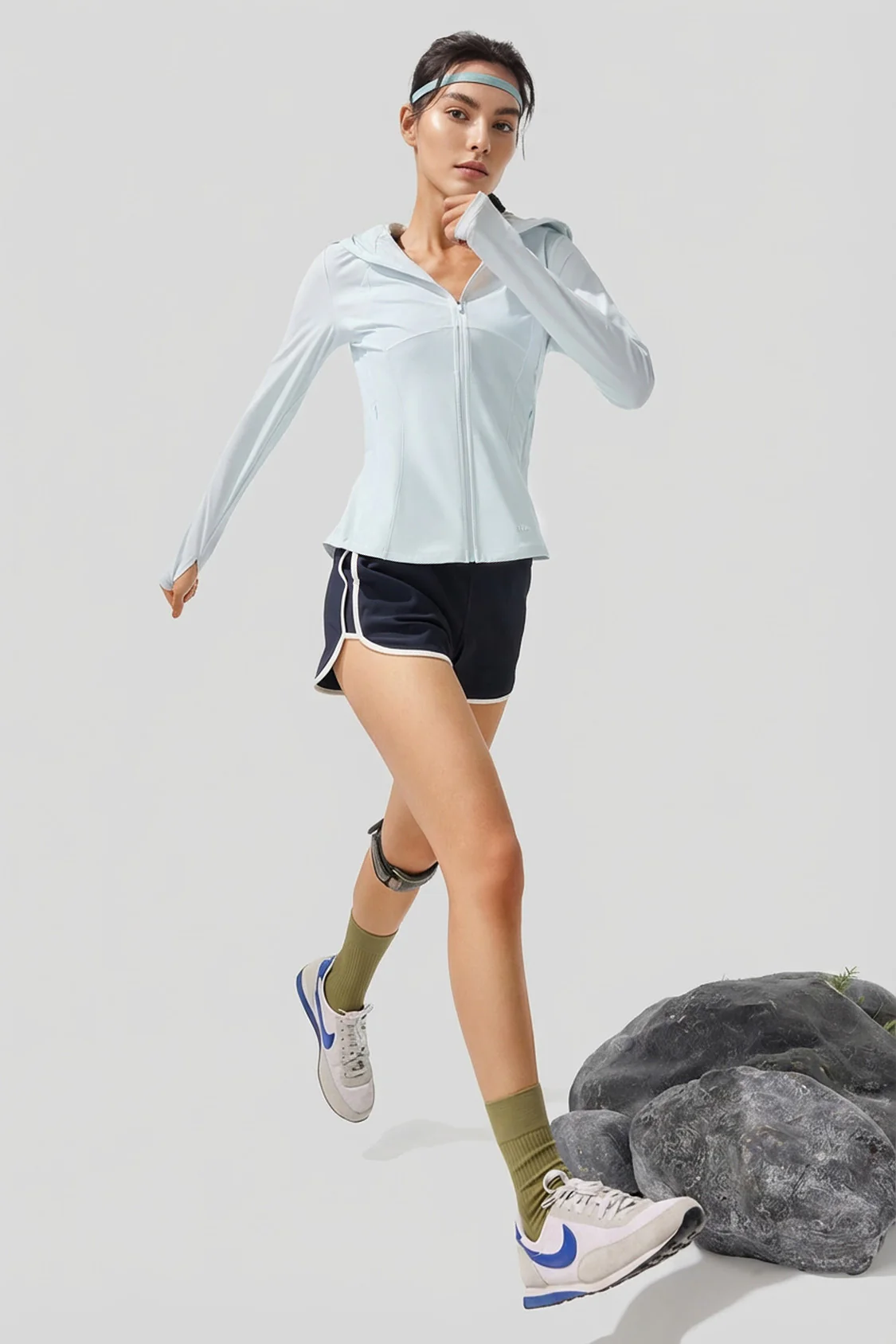 Women's Slim-Fit Sun Protection Jacket UPF 100+ AL900 - Image 3