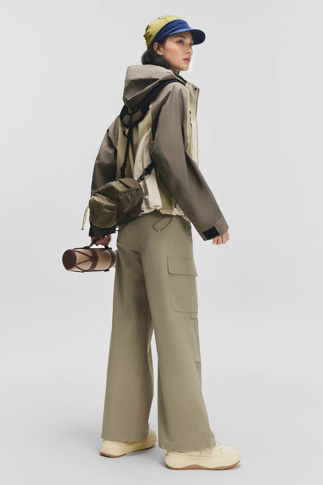 ParaShell – Women’s Straight-Leg Cargo Pants Relaxed Fit Multi-Pocket Softshell - Image 3