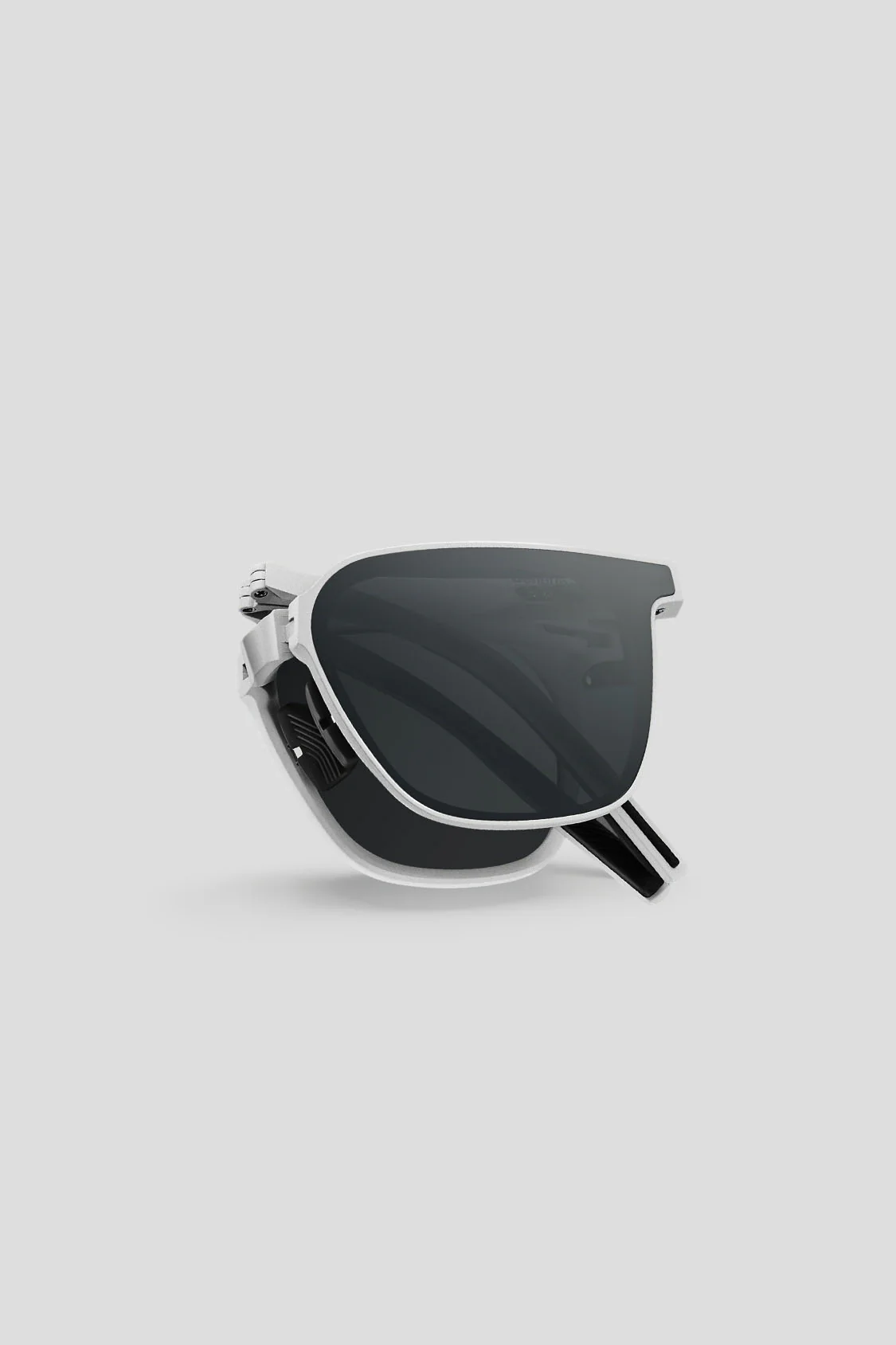 Men’s Square Folding Sunglasses UV 400 FD434 - Image 13