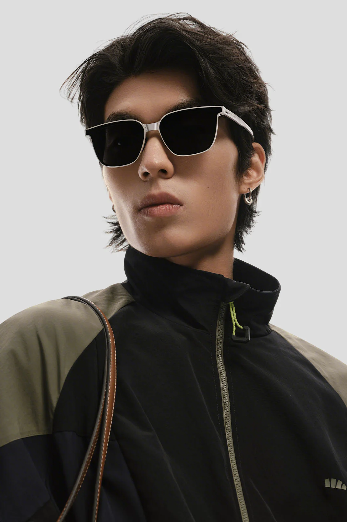 Men’s Square Folding Sunglasses UV 400 FD434 - Image 7