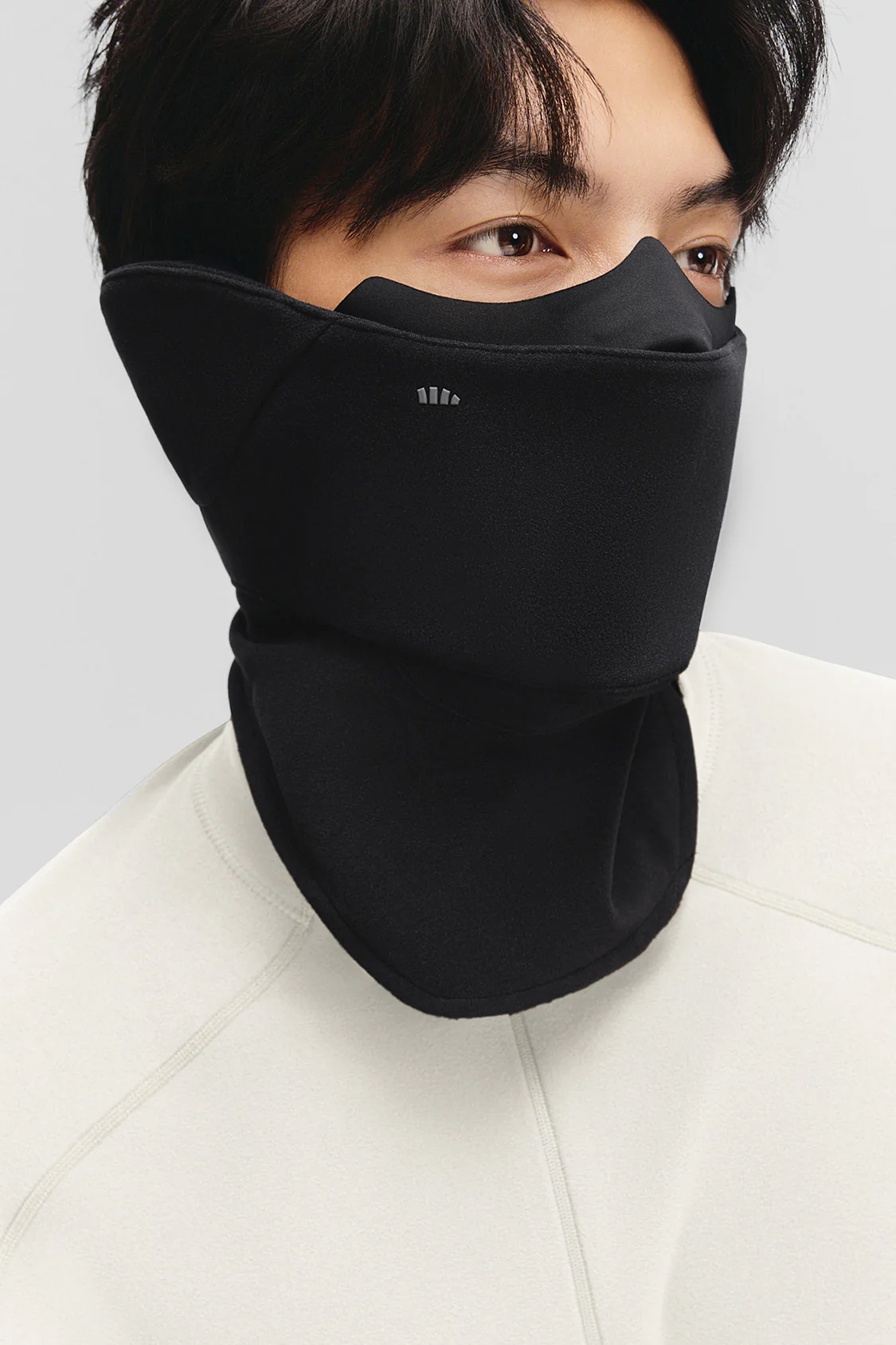 ShieldAir – Wind-Blocking Thermal Neck Mask - Image 4