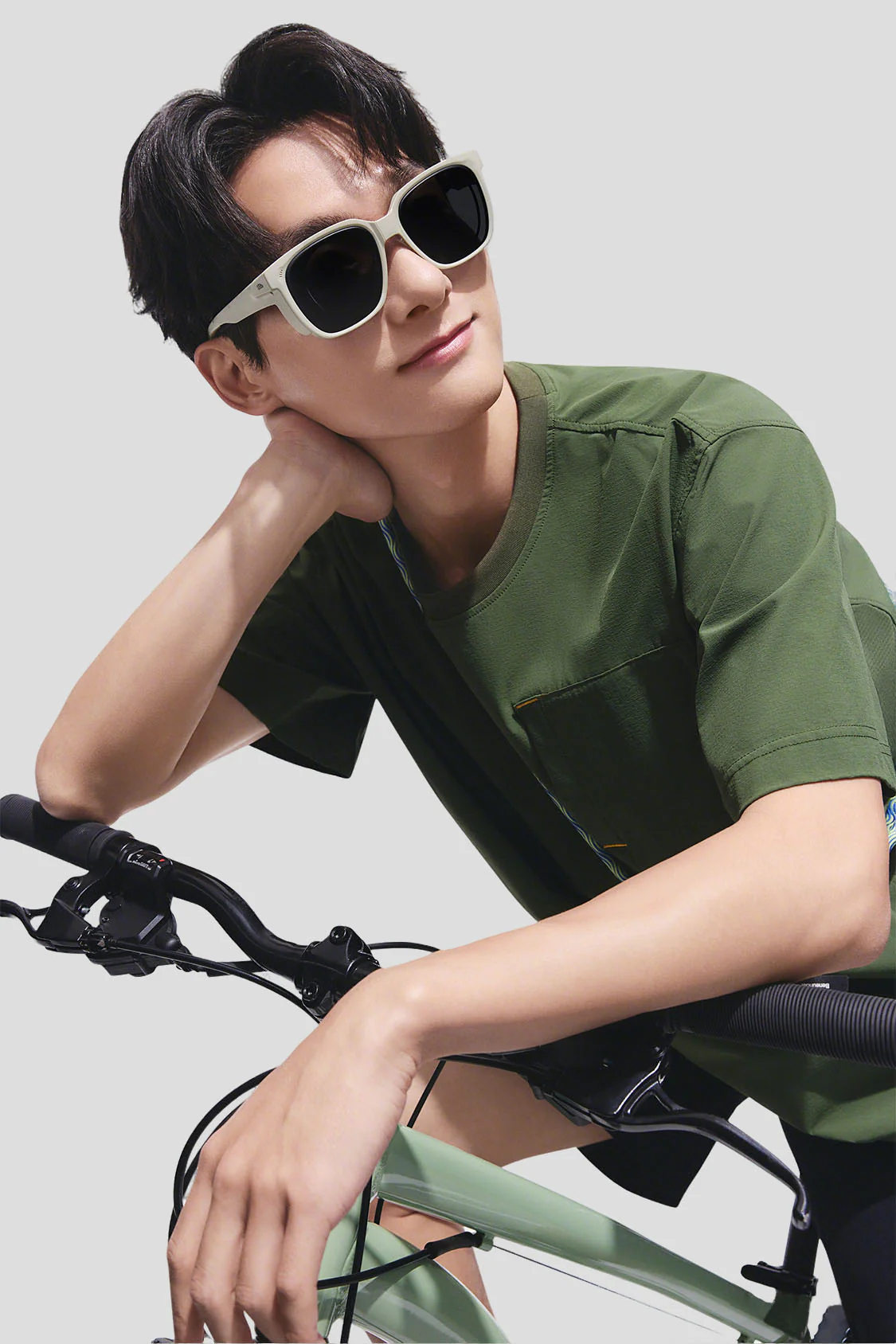 Square Frame Prescription Fit-Over Sunglasses UV 400 FD001 - Image 18