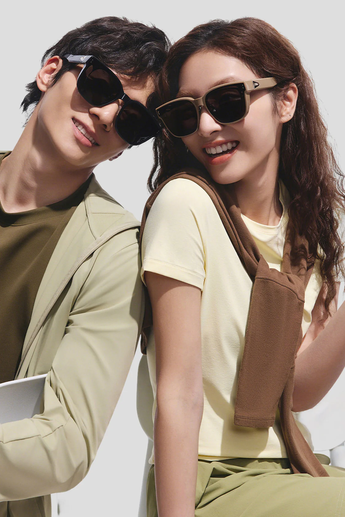 Square-Round Frame Prescription Fit-Over Sunglasses UV 400 FD013 - Image 4