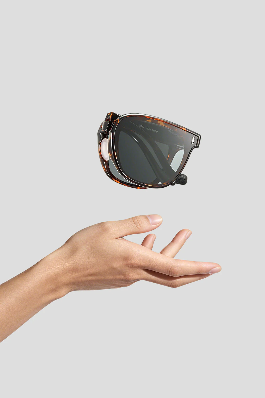 Square-Round Frame Sunglasses UV 400 FD026 - Image 5