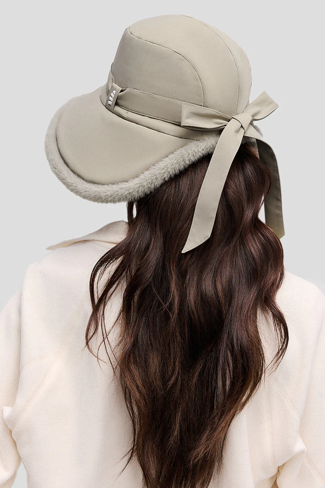 SunTrail – Women’s Ear-Protective Thermal Sun Hat with Ties - Image 10