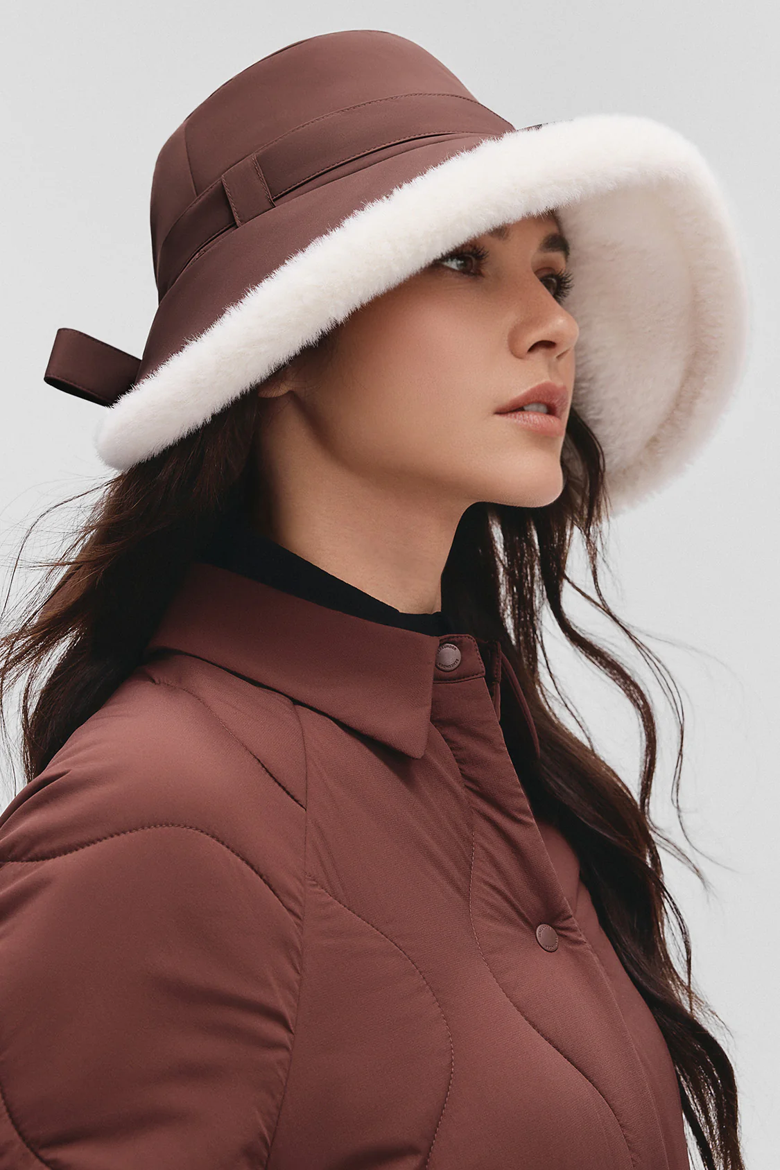 SunTrail – Women’s Ear-Protective Thermal Sun Hat with Ties - Image 2