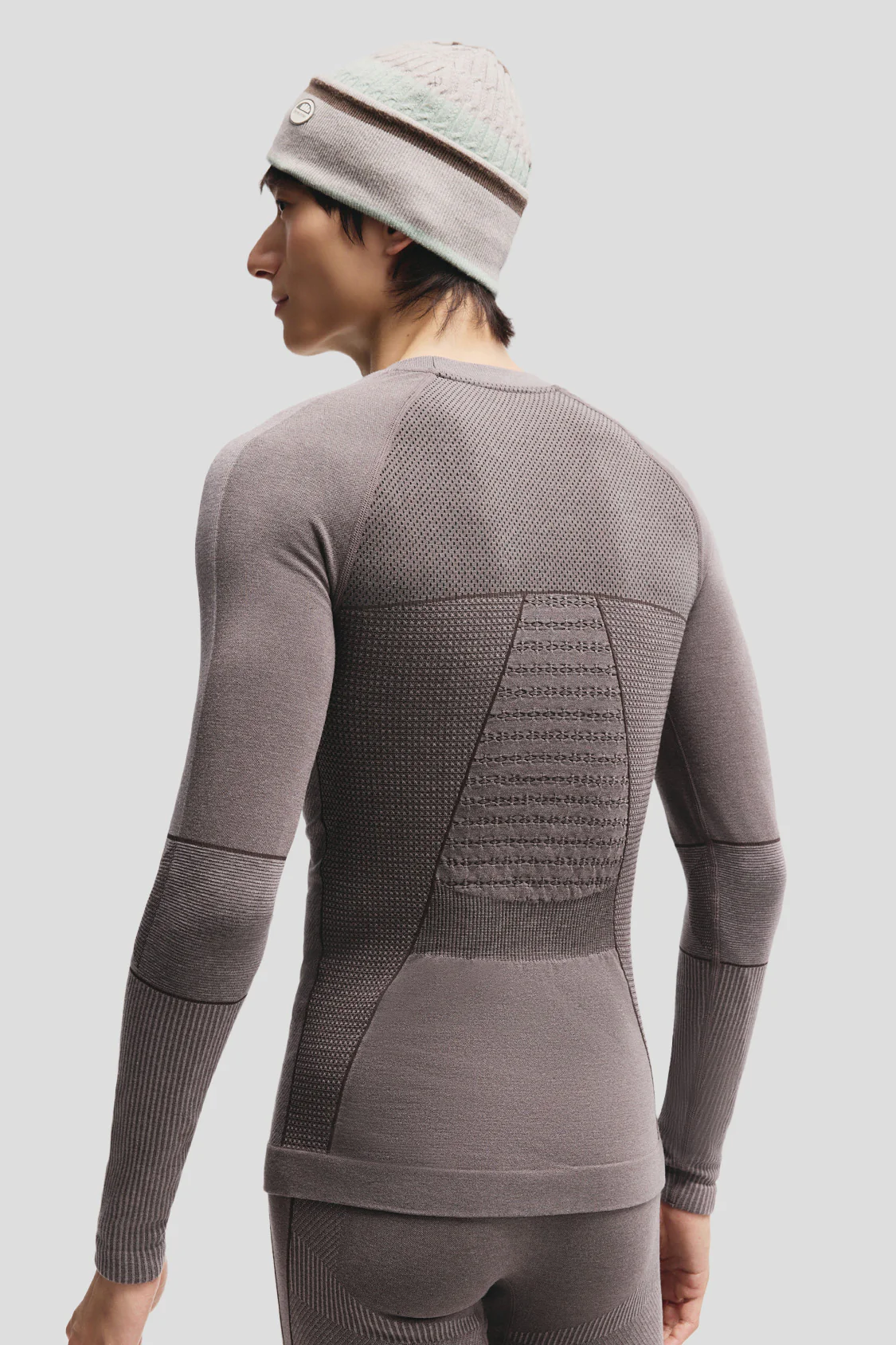 ThermaSet – Men’s Extra-Warmth Outdoor Performance Base Layer Set - Image 13