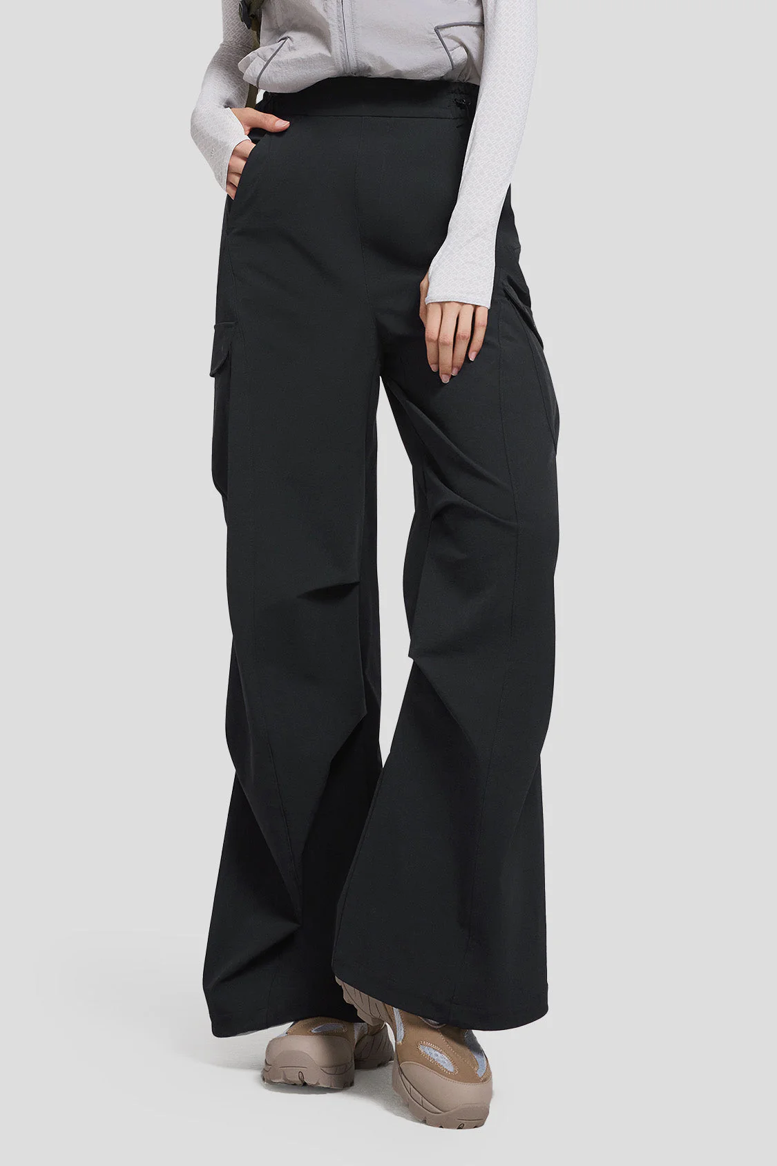 WindFree - Women's Cargo Paratrooper Pants - Image 2