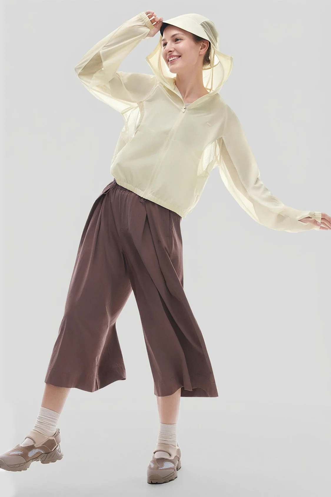 Women’s Cropped Lightweight Sun Protection Jacket UPF 50+ TS004 - Image 16