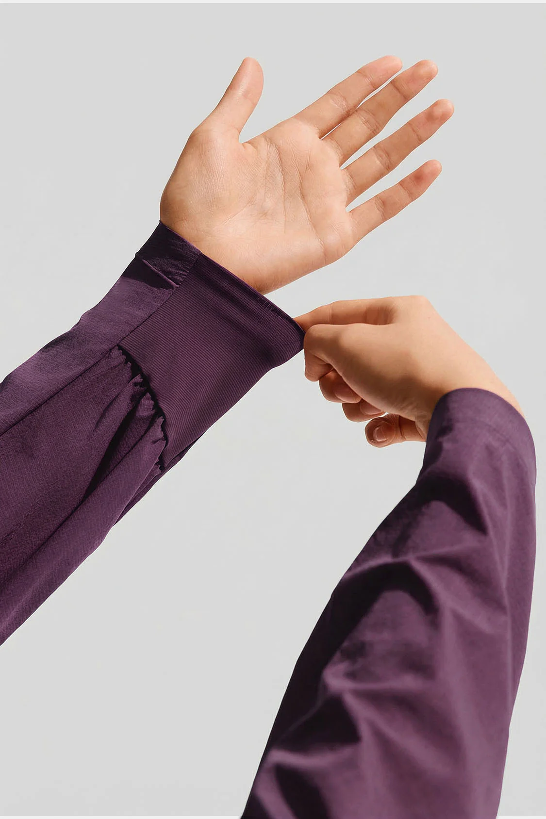 Women’s Water-Resistant Sun Protection Jacket UPF 50+ WR002 - Image 2