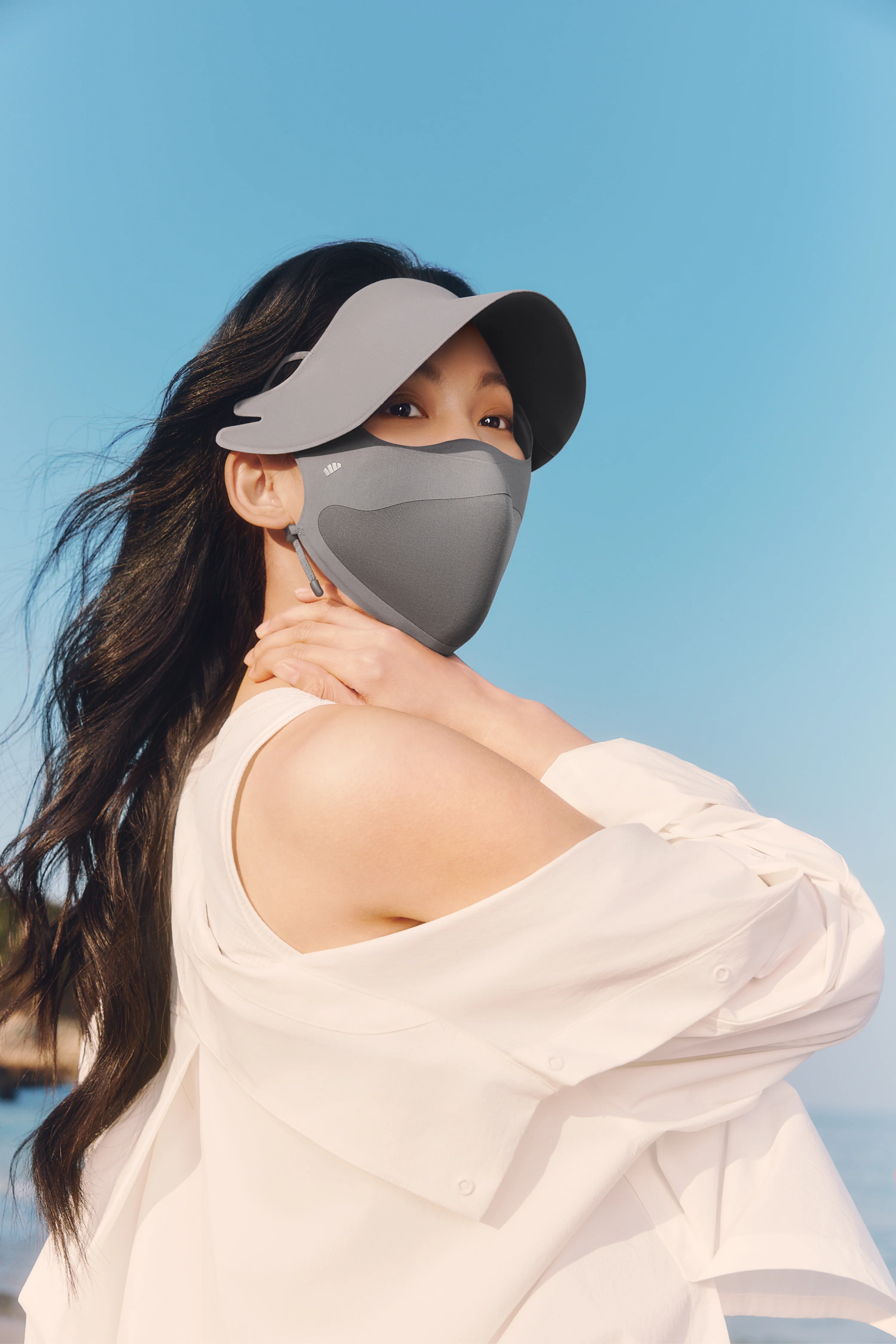 Women's Brimmed Protective Face Cover UPF 50+ SS011 - Image 4