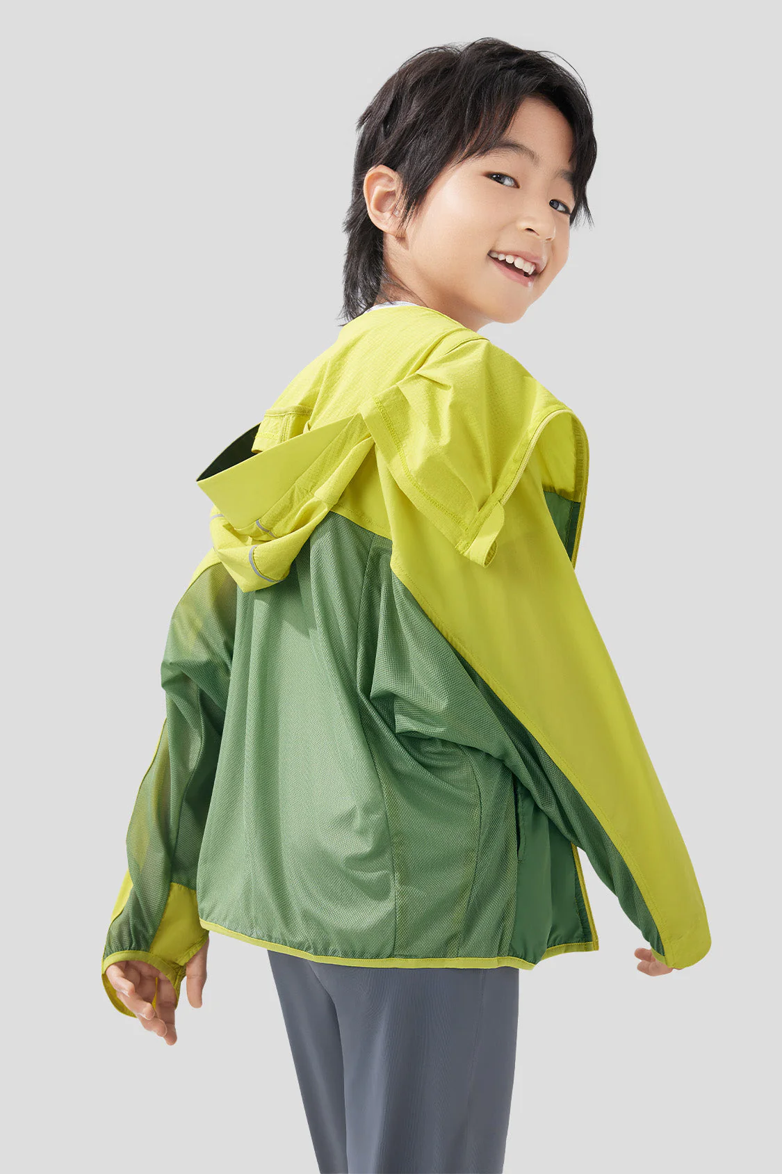 Pocket - Kids' Lightweight Packable Sun Protection Jacket UPF50+ - Image 6